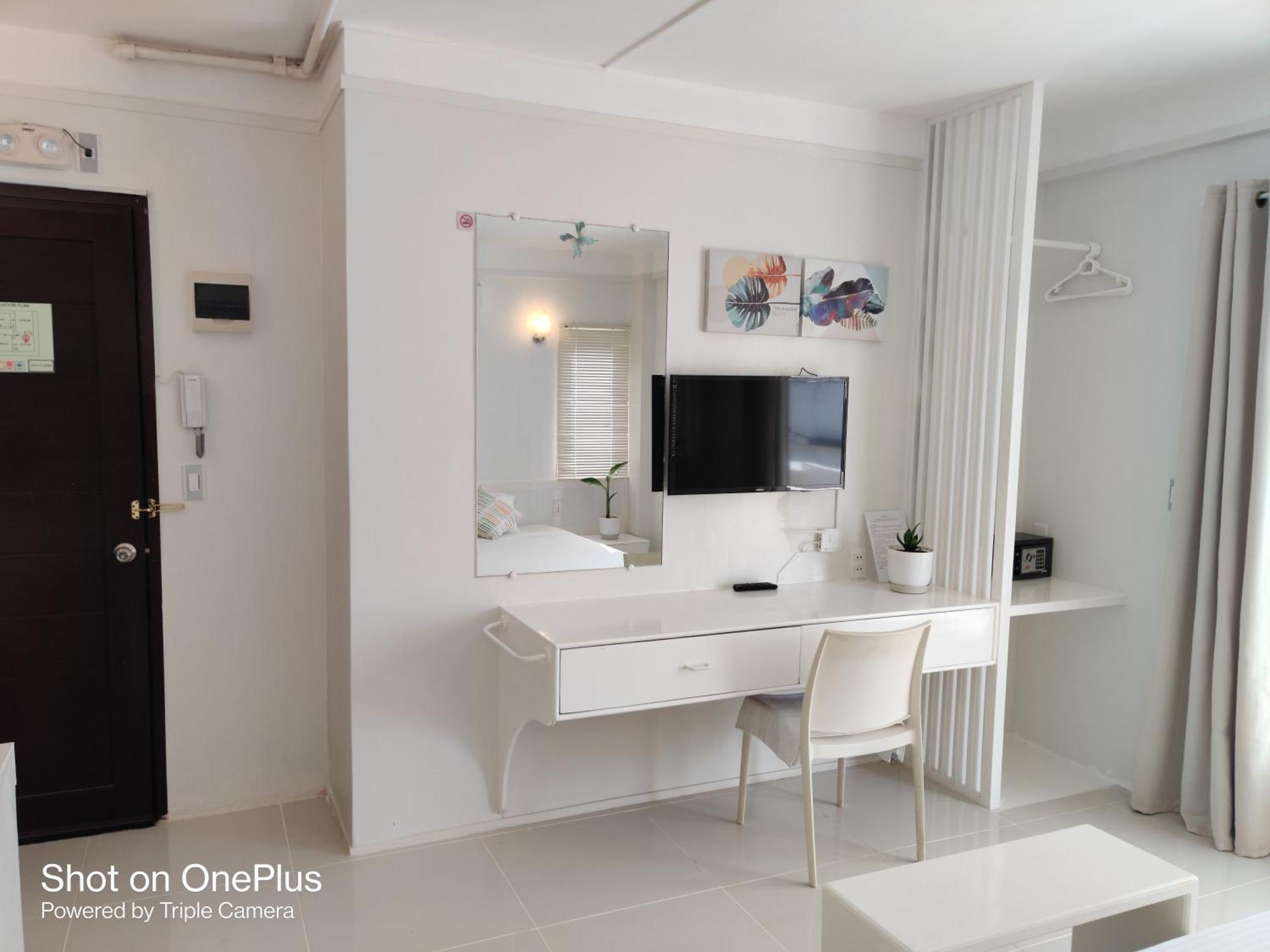 Balabag  Mecasa Hotel מראה חיצוני תמונה