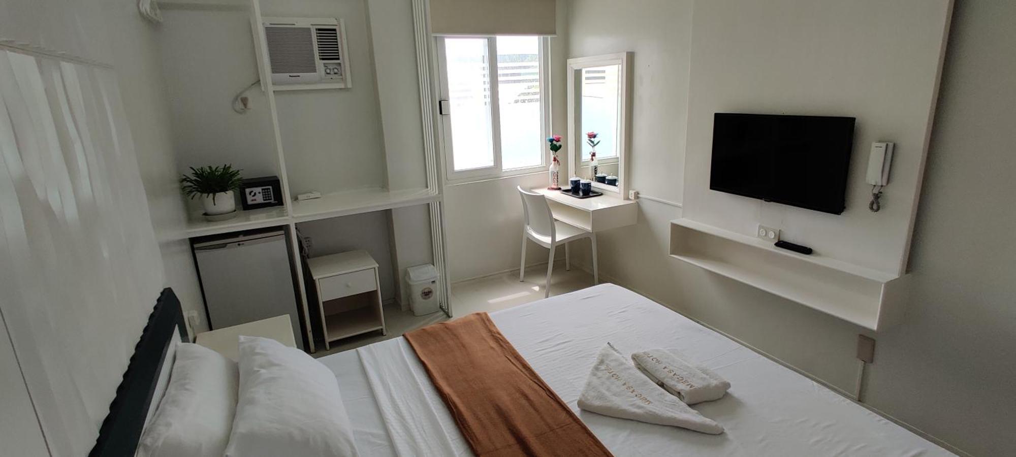 Balabag  Mecasa Hotel מראה חיצוני תמונה