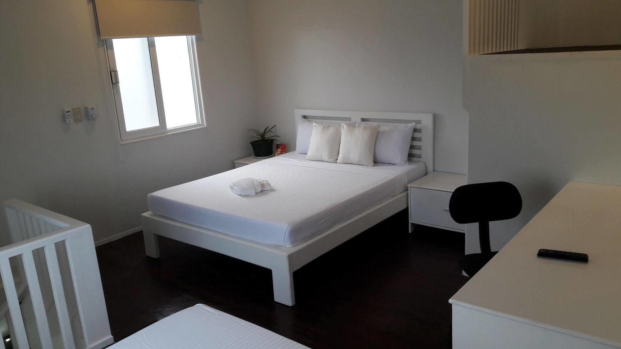 Balabag  Mecasa Hotel מראה חיצוני תמונה